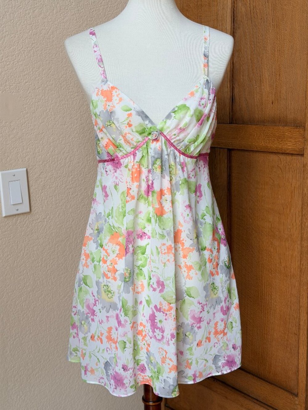 Oscar de la Renta Pink Label Floral Baby Doll Nightgown